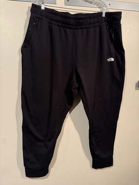 The North Face Performance Fleece Mountain Athletics Joggers - Black